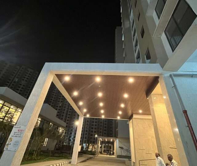 sunteck naigaon