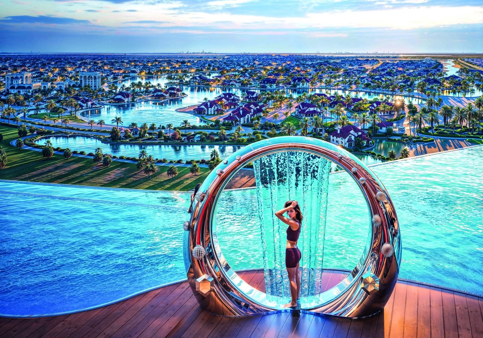 Diamondz by Danube rooftop pool