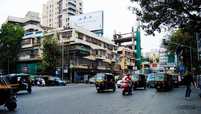 Linking Road near Shreeji Plaza Khar West