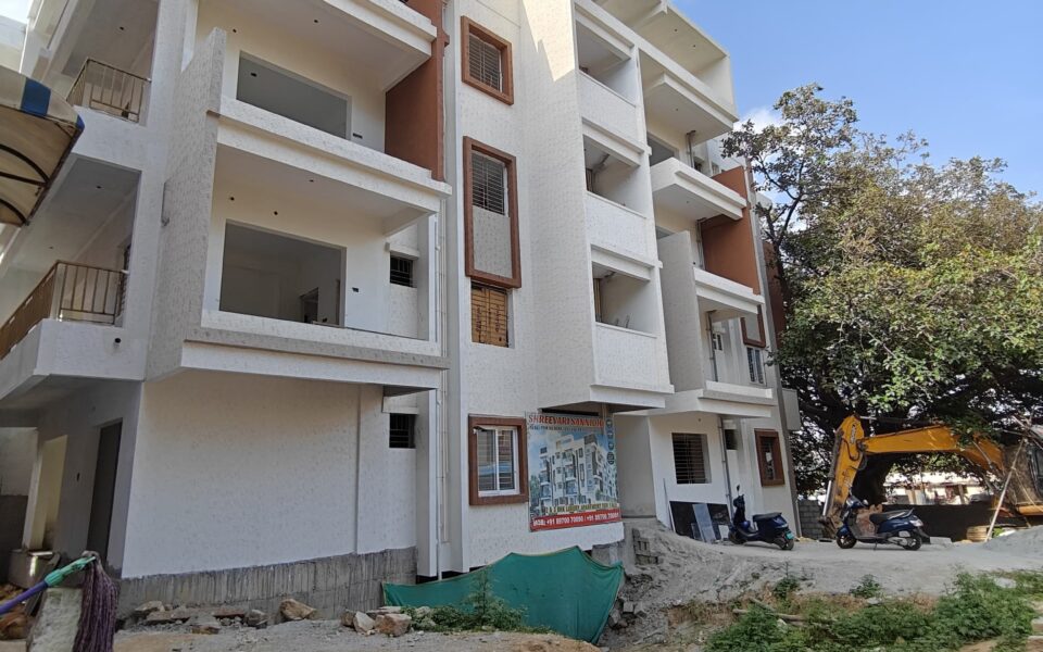 Front elevation of Shreevari Sannidhi residential apartments in Bangalore